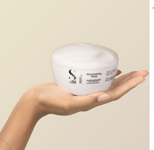 Mascarilla Iluminadora Capilar Alfaparf Semi Di Lino Diamond 200 mL